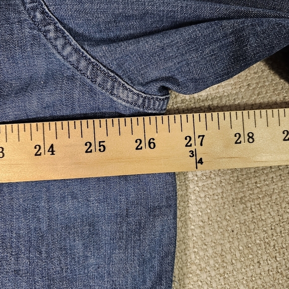 Men's Wrangler Denim Button Up Medium Blue with Flap Breast Pockets XL - Picture 8 of 12